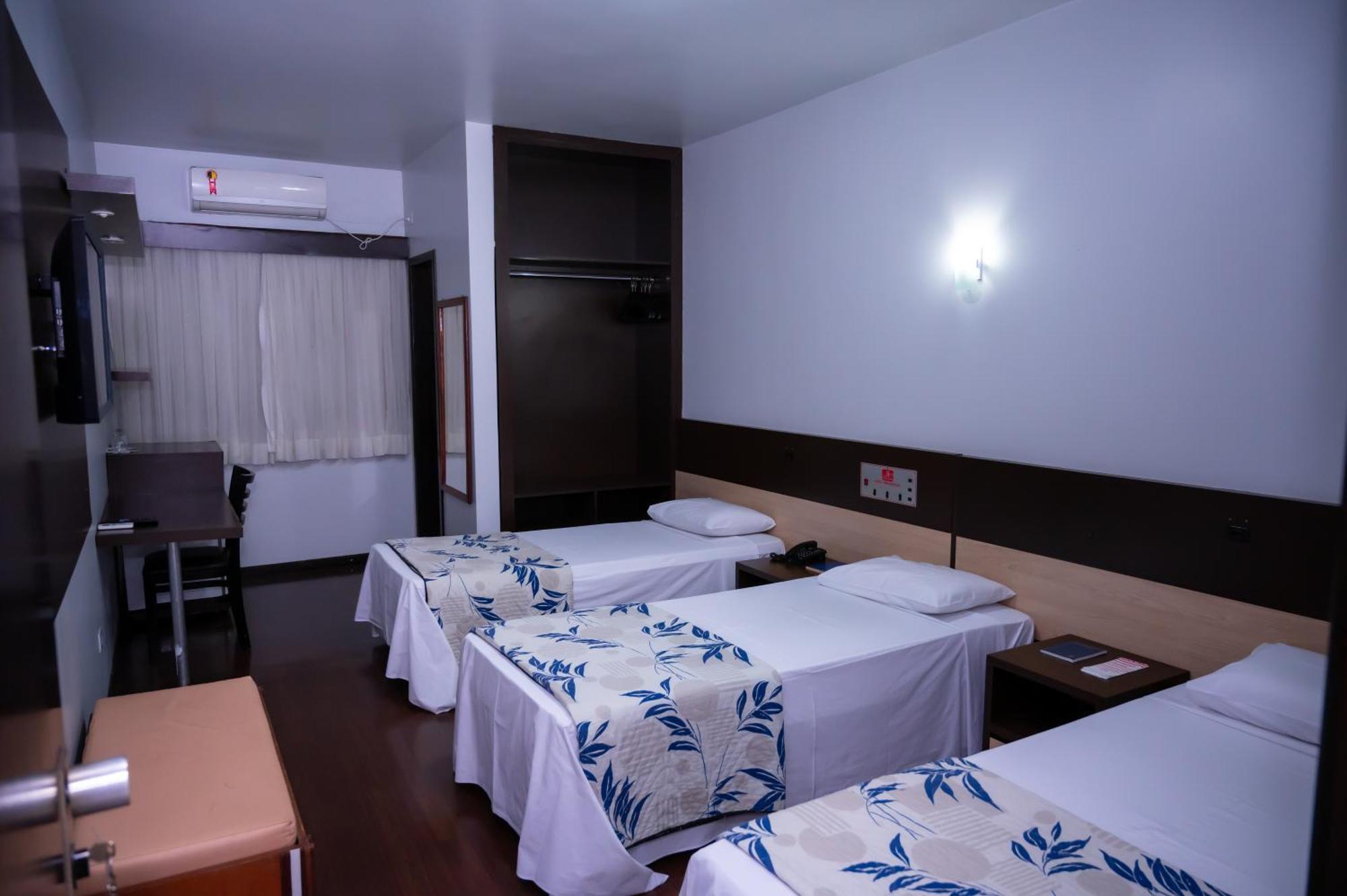 Hotel 365 Cuiabá Buitenkant foto